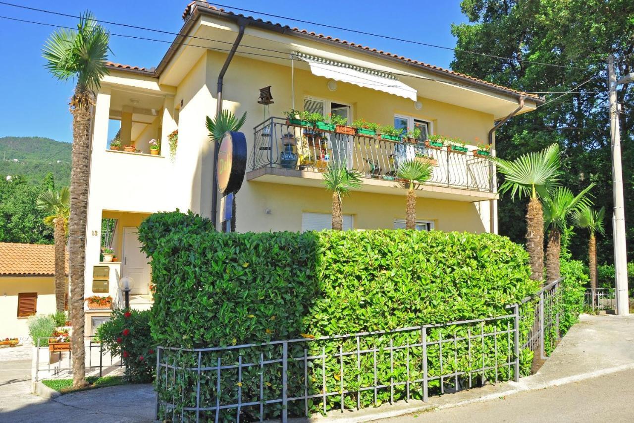 Apartments With A Parking Space Opric, Opatija - 7728 Lovran Buitenkant foto