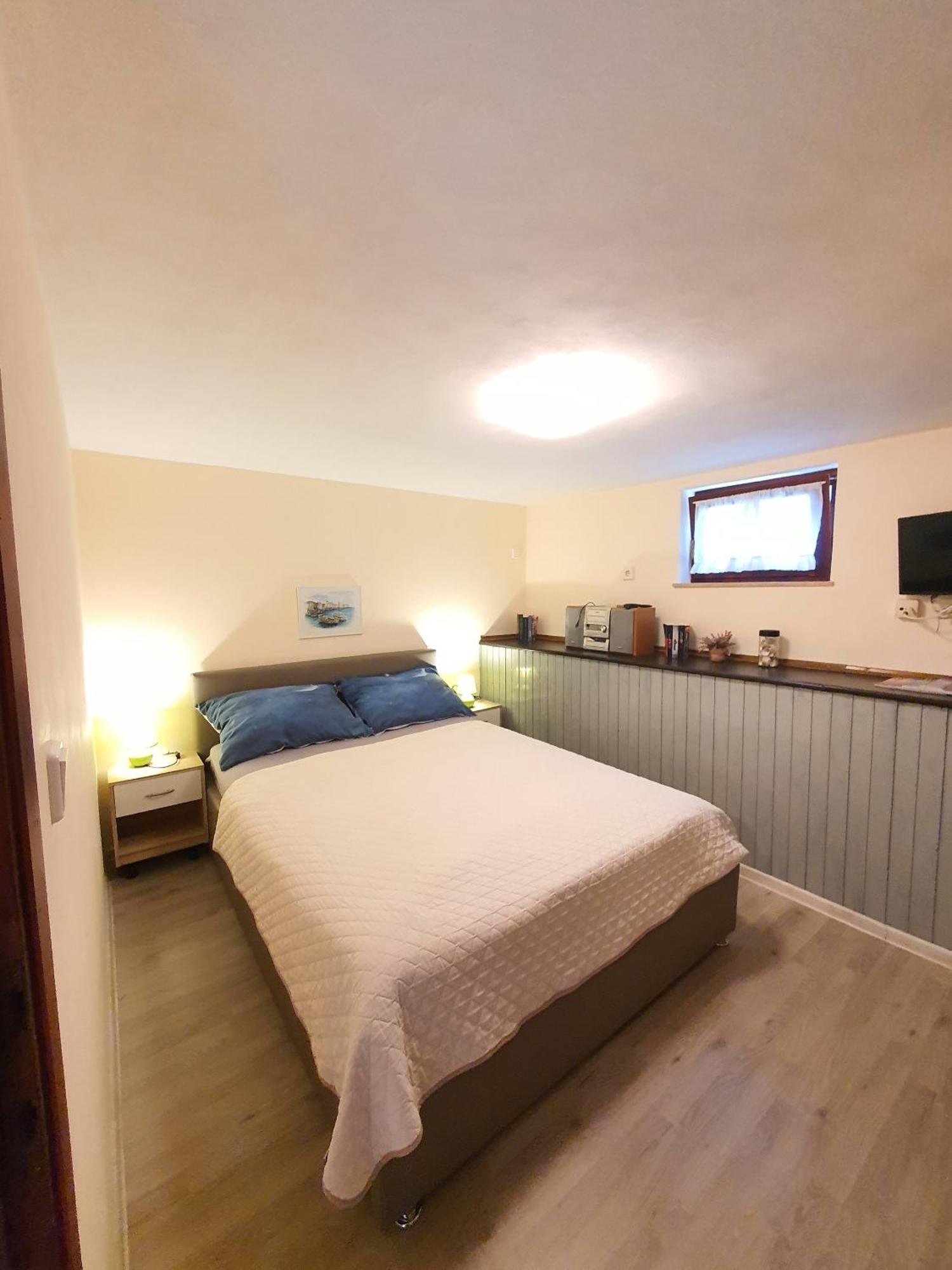 Apartments With A Parking Space Opric, Opatija - 7728 Lovran Kamer foto